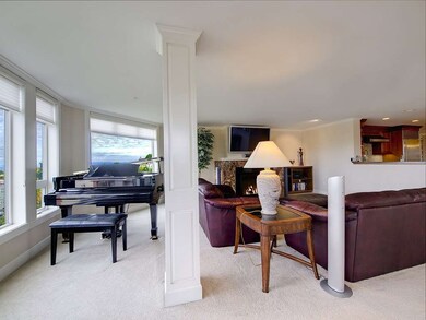 522 Alder St unit 202, Edmonds, WA 98020 - photo 4