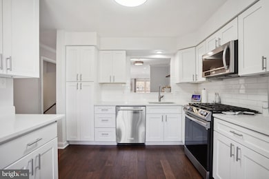 45603 Whitcomb Square, Sterling, VA 20166 - photo 6