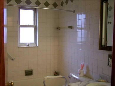 Full Bath.