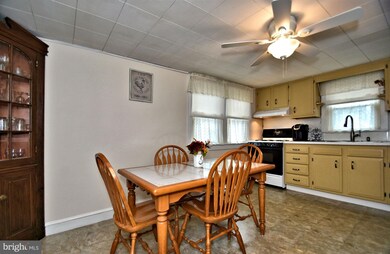 744 E 5th St, Boyertown, PA 19512 - photo 7