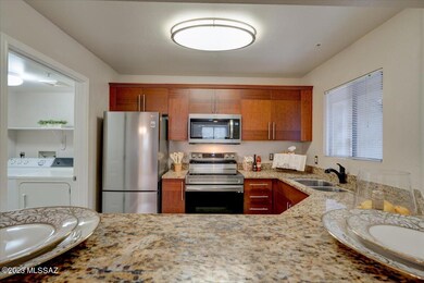 09-5751 N Kolb Rd #4102-6