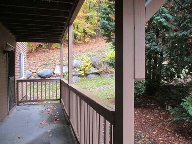 29 Hummingbird Rd unit 2, Lincoln, NH 03251 - photo 4