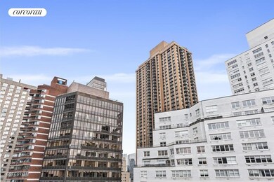 Lincoln Spencer Cooperative unit 103B, New York, NY 10023 - photo 4