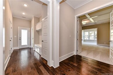 drop zone and entry to Owner's suite-photo for rep