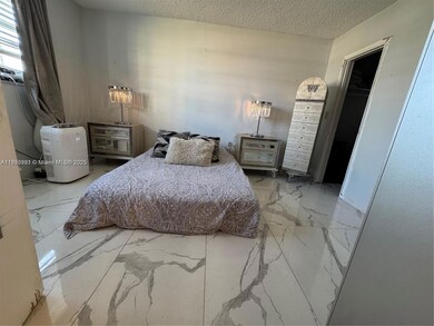 2980 Point Dr E unit D102, Aventura, FL 33160 - photo 6