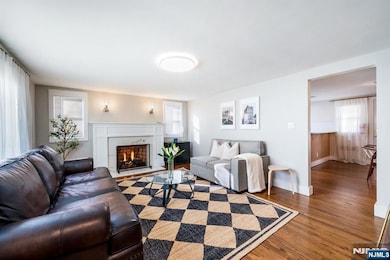 181 Pascack Rd, Woodcliff Lake, NJ 07677 - photo 5