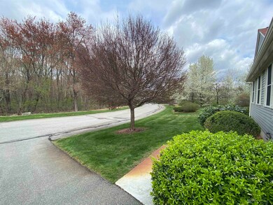 4 Stockton Dr unit U120, Nashua, NH 03063 - photo 3