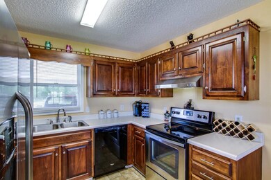 2934 Midland Rd, Shelbyville, TN 37160 - photo 7
