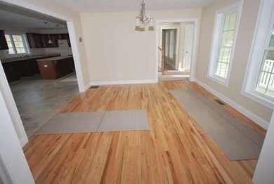 93 Campbell St, Rutland, MA 01543 - photo 4