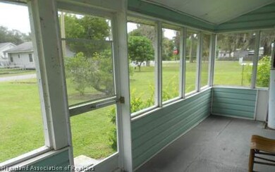 148 Berton Dr, Lake Placid, FL 33852 - photo 2