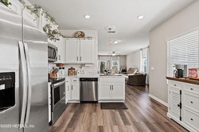 10-Kitchen