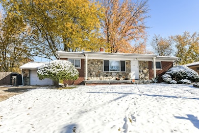 4339 Shady Ln, Indianapolis, IN 46226 - photo 2