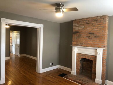 223 living to dining