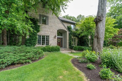 521 Sir Charles Way, Albany, NY 12203 - photo 2