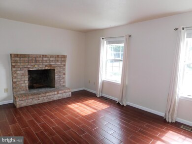 15562 Owens Glen Terrace, North Potomac, MD 20878 - photo 3