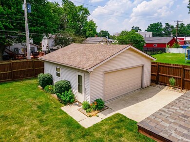 10622 Walnut St, Leo, IN 46765 - photo 2