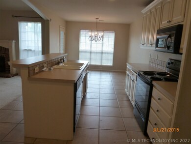 1005 W 120th Ct S, Jenks, OK 74037 - photo 5