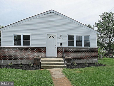 3312 Kerry Rd, Gwynn Oak, MD 21207 - photo 2