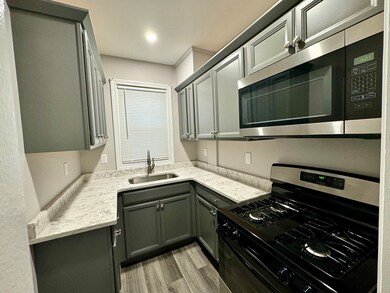 67 Sycamore St unit 1, Fairhaven, MA 02719 - photo 2