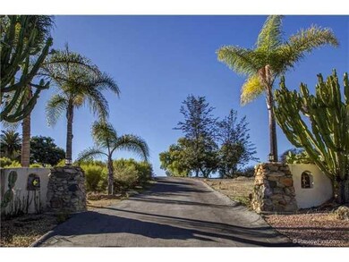 8621 Captains Ct, Escondido, CA 92026 - photo 4