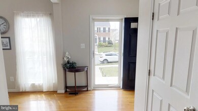 25917 Kimberly Rose Dr, Chantilly, VA 20152 - photo 3