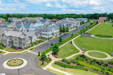 110 Baron Dr, Greenville, SC 29615 - photo 2