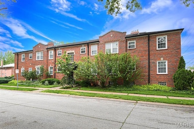 6921 Southland Ave unit C, Saint Louis, MO 63109 - photo 3