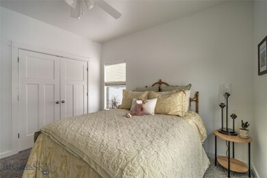 Guest bedroom