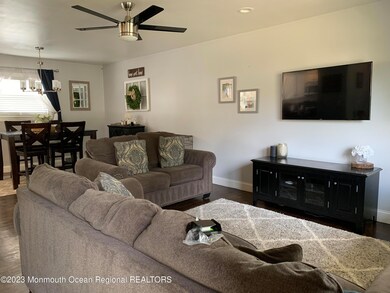 19 Vanada Dr, Neptune, NJ 07753 - photo 3