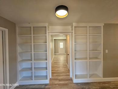 116 Chestnut Hill Rd, Oak Ridge, TN 37830 - photo 6