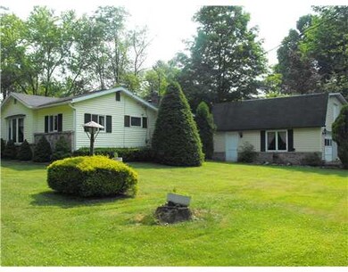 Yard/Garden. Peace and tranquility await you at hi