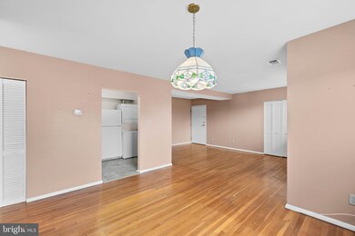 521 Epsom Rd unit 1A, Towson, MD 21286 - photo 5