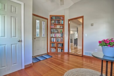 102 Phillips St, Weymouth, MA 02188 - photo 4