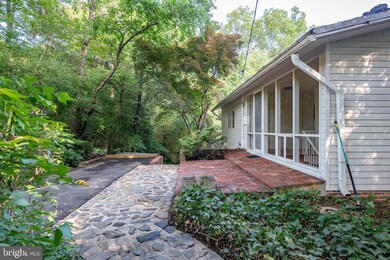 7409 Recard Ln, Alexandria, VA 22307 - photo 4