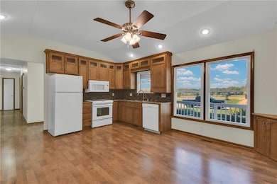 844 E 1st St, Peculiar, MO 64078 - photo 6