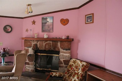 1024 Warm Spring Rd unit 70, Chambersburg, PA 17202 - photo 6