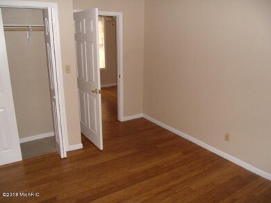 1104 Lake St, Niles, MI 49120 - photo 7