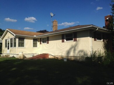 6060 Fountain Rd, Zionsville, PA 18092 - photo 2