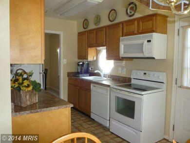 9504 Sudley Manor Dr, Manassas, VA 20109 - photo 7