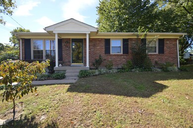 5508 Tealeaf Ct, Louisville, KY 40291 - photo 2