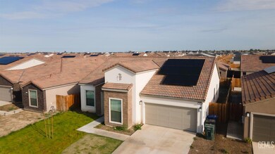 7402 Lemon Meadow Place, Bakersfield, CA 93313 - photo 6