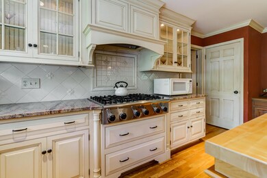 3939 riverview-40