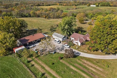 17190 Missouri 13, Richmond, MO 64085 - photo 3