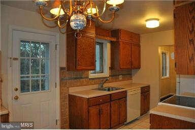 17601 Coatbridge Place, Olney, MD 20832 - photo 5