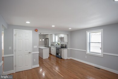 915 Mentor Ave, Capitol Heights, MD 20743 - photo 6