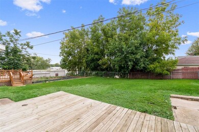 938 15th Ave SW, Cedar Rapids, IA 52404 - photo 5