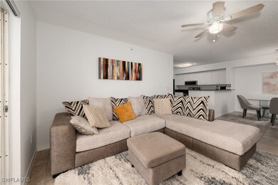 8290 Ibis Club Ln unit 902, Naples, FL 34104 - photo 3