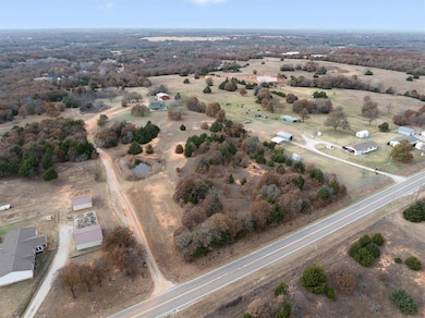 11181 N Dobbs Rd, Luther, OK 73054 - photo 3
