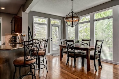 5242 Albervan St, Shawnee, KS 66216 - photo 3