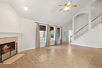 1019 Norfolk Dr, Pearland, TX 77584 - photo 5